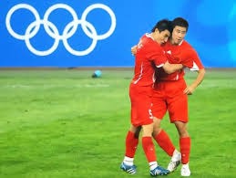巴黎圣日耳曼五连冠对法甲竞争力的影响分析